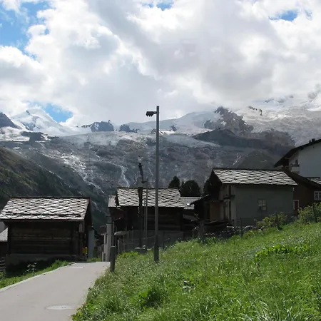 Appartementhaus Venetz Saas105 Ruhige Lage Direkt An Skibushaltestelle *