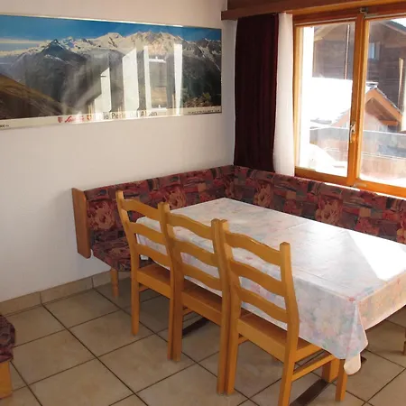 Апартаменты Appartementhaus Venetz Saas105 Ruhige Lage Direkt An Skibushaltestelle